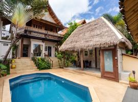 Villa Ayutthaya at Kantiang Bay, luxusszálloda a Lanta-szigeten