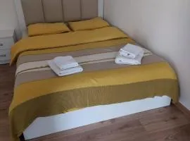 Ele’s Apartment