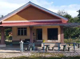 Dusun Rimbun Agro Farmstay 2