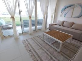 Lagon view 3 bedroom apt+garden, alquiler vacacional en la playa en Marsa Matruh