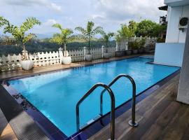 Kandy Royal Resort, family hotel in Kandy