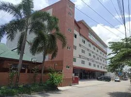 Emmaus condotel