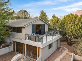 Crimson Sky Chalet, hytte i Sedona