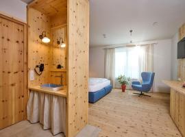 Hotel Der Einrichter, Bed & Breakfast in Straubing