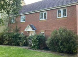 Contemporary Coach House in Newport, Isle of Wight, holiday rental in Newport