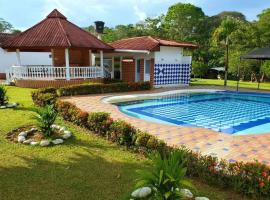 Finca privada ECOALQUILER confirme disponibilidad antes de reservar, hotell i Villavicencio