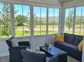 Cosy cottage in the countryside, holiday home in Þingeyjarsveit