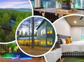 Sleeps 22 • 9 Hole Mini Golf • Amenities • Lake!