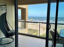 Absolute Beachfront at the Pier Glenelg, accommodation in Adelaide