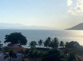 Casa na praia Litoral Norte com vista para o mar perto do centro