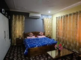 Tom and Jerry homestay Kashmir Srinagar