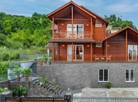 StayVista at Villa Vivendi - 4 BR villa in Dharamshala