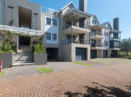Refined 3 Bedroom Apartment Princes Grant, apartment in Blythedale