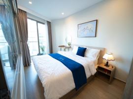 Infinity Pool Luxury Apartment The Song Vung Tau, holiday rental in Vung Tau