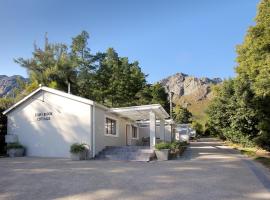 Stony Brook Cottages, farm stay in Franschhoek