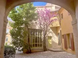LUXURY Enchanting Duplex Aix Center