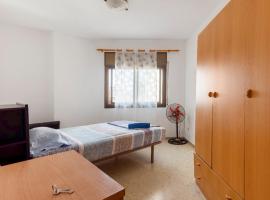 Habitación grande con cama familiar: Esplugues de Llobregat'ta bir aile oteli