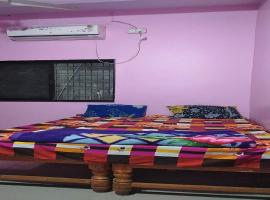 Yashoda Lodge Hingoli, hotel a Hingoli
