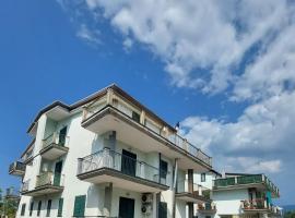 Casa vacanza Tinzi, hotel murah di San Gennaro Vesuviano