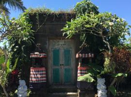 Kubu Pering, cabaña o casa de campo en Keramas