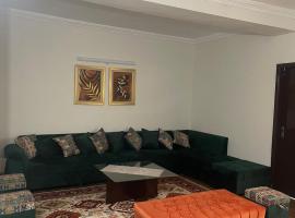 Hill Breeze Luxury Apartment, διαμέρισμα σε Murree