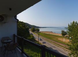 Apartmani PORTO, hotel a Golubac