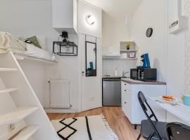 Studio cosy proche Paris - 2 min RER Gentilly, nhà nghỉ dưỡng ở Gentilly