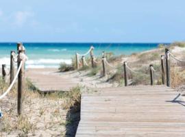 V&M Canet, hotel in Canet d'en Berenguer