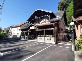 Restoran i sobe "Tocak", B&B di Doboj