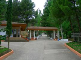 Lago Resort, khách sạn có chỗ đậu xe ở Nuévalos
