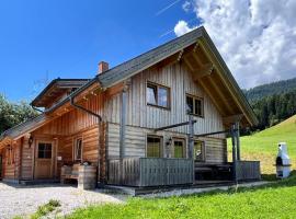 Chalet Grimmingblickhütte - GBM301 by Interhome, chalet di Unterlengdorf