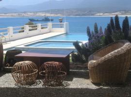 Hotel Regata, hotel v destinaci Pichidangui