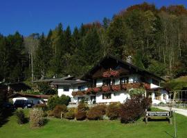 Alpenpension Watzmannblick, hostal o pensión en Bischofswiesen