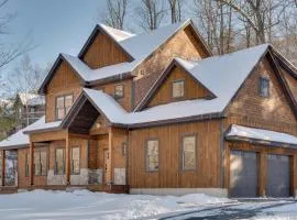 Walk to Loon Mtn Lift Luxe Family Home with Hot Tub