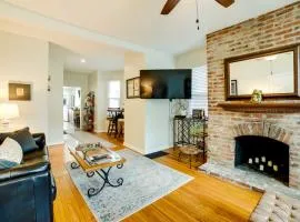 Walk to Walnut St Shadyside House with Deck