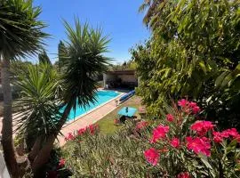 Maison Clochette, Belle Villa Piscine