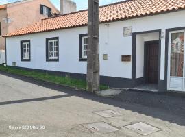 AP Luso Brasileiro, hotel en Lajes das Flores