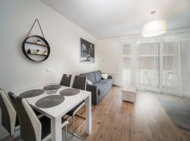 Grace Pine Apartment 2