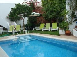 Casa Claudia - Pool and Wifi, hotel em Silves