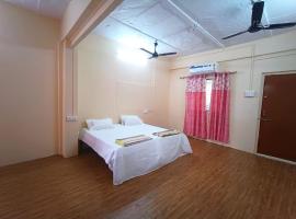 Nain Guest House, hotell i Ujjain