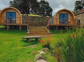 Coombs glamping pods, hotell i Danby