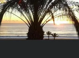 Fabulous Front Line 3-Bedroom Apartment in Mojacar
