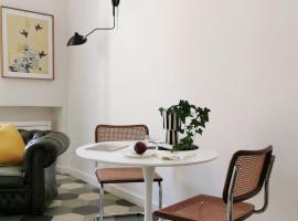 Coniger 4 Casa vacanze in centro Lecce con Wi-Fi e smart tv, готель у Лечче