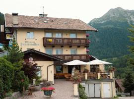 Gasthof Innerwalten – hotel w mieście San Leonardo in Passiria