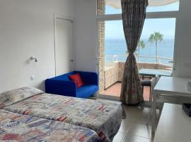 Canalex 1, hotel din San Bartolomé
