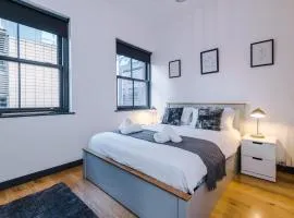 4-Storey Townhouse in Central Manchester by Hilltop Serviced Apartments