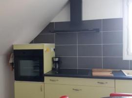 Logement à 6 km de Redon, à 35 km de la mer, ξενοδοχείο σε Rieux