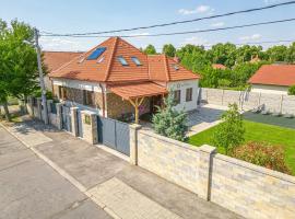 Casa PERLA, hotel v destinaci Dunajská Streda