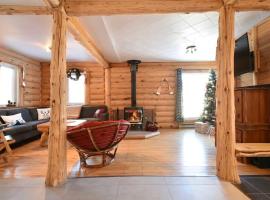 Chalet du lac avec SPA privé, wifi, BBQ et SUP，位于Saint Adolphe D'Howard的酒店