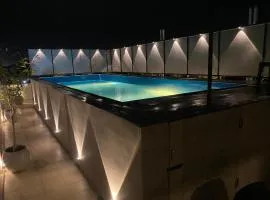 Le Poshe Beachview - TIE